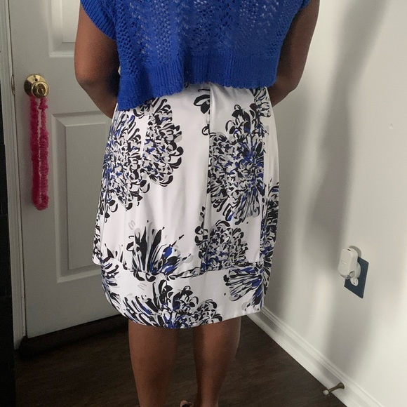 Dress - Picture 2 of 4